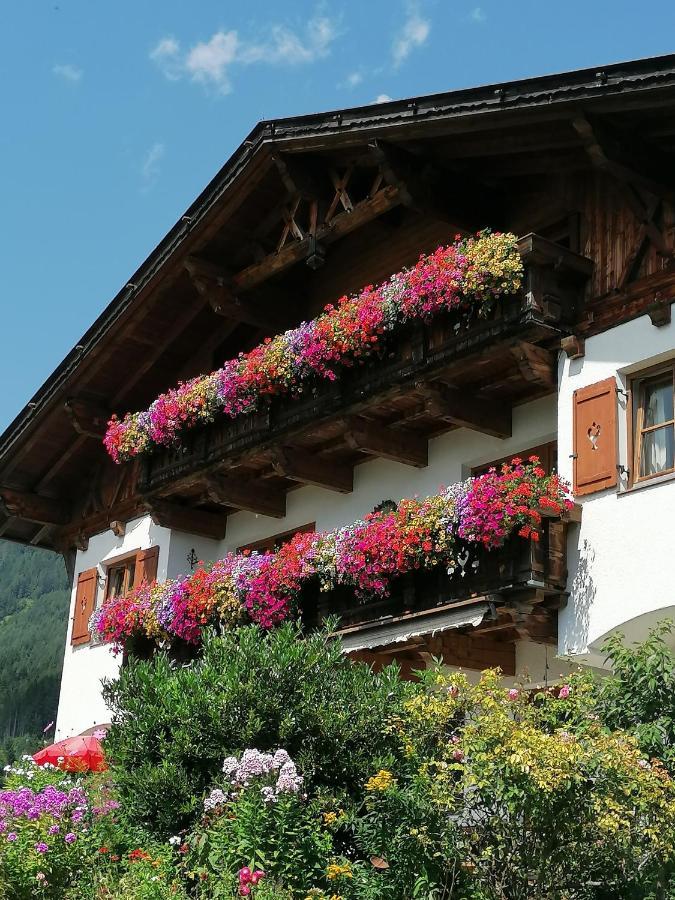 Schottenhof Fulpmes Exterior photo